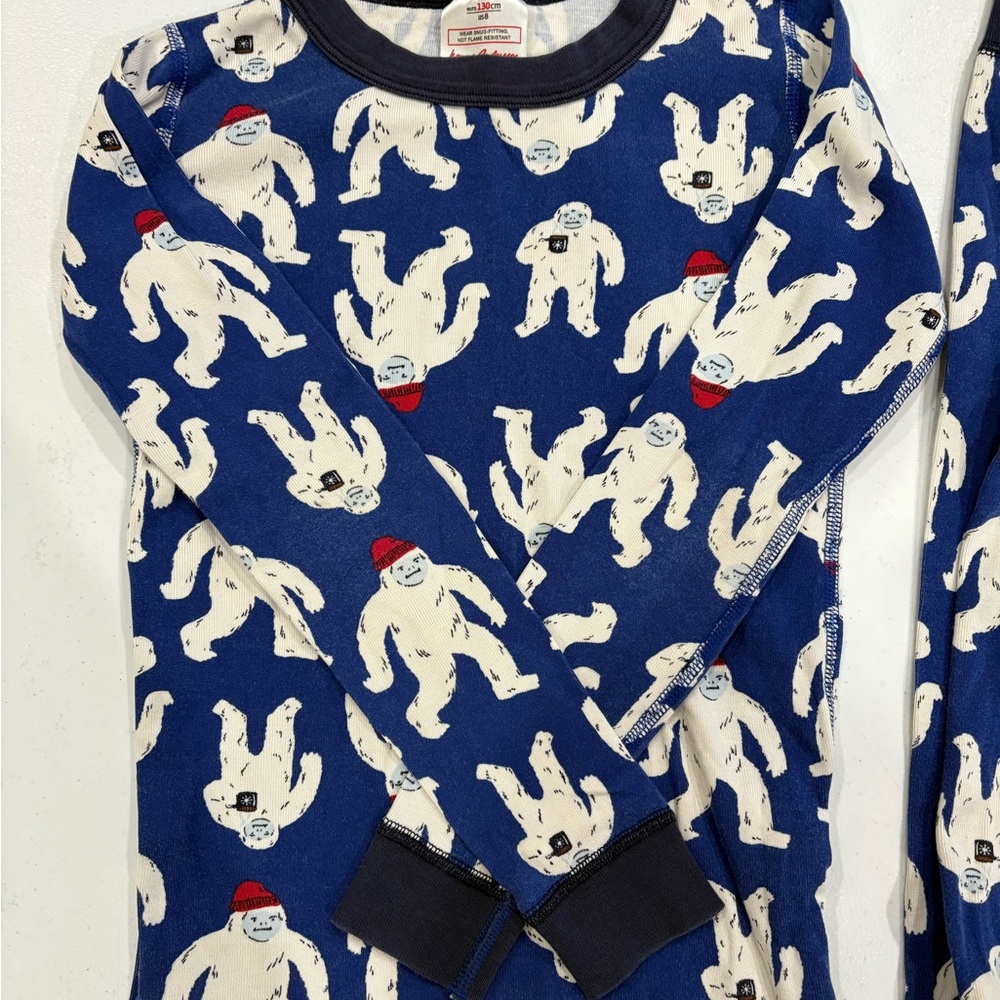 RARE Hanna Andersson Yeti Pajama Set